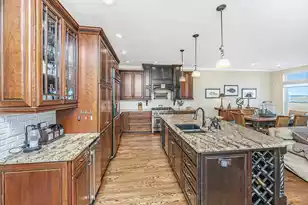 2206 Folly Rd, Charleston, SC 29412 - Photo 15