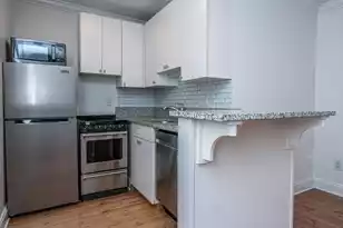 338 King St, Charleston, SC 29401 - Photo 7