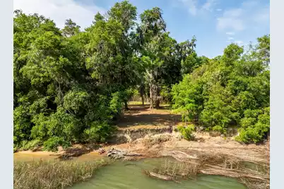 16 Comfort Point, Saint Helena Island, SC 29920 - Photo 21