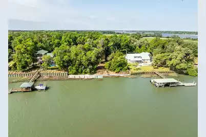 16 Comfort Point, Saint Helena Island, SC 29920 - Photo 13
