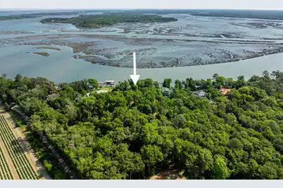 16 Comfort Point, Saint Helena Island, SC 29920 - Photo 15