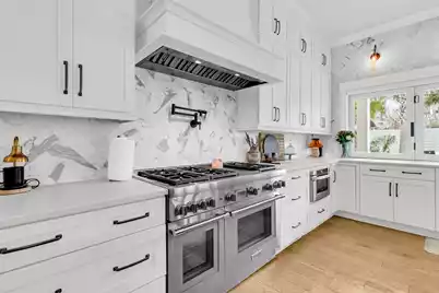 1100 Poplar Tree Drive, Mount Pleasant, SC 29464 - Photo 13