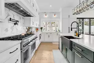 1100 Poplar Tree Dr, Mount Pleasant, SC 29464 - Photo 11