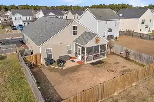 1117 Flyway Rd, Summerville, SC 29483 - Photo 3