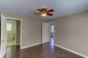 2401 Eagle Dr, Charleston, SC 29406 - Photo 9