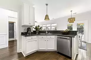 2064 Bancroft Ln, Mount Pleasant, SC 29466 - Photo 17