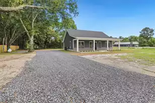 4055 Byrnes Dr, Saint Stephen, SC 29479 - Photo 1