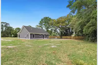 4055 Byrnes Drive, Saint Stephen, SC 29479 - Photo 3