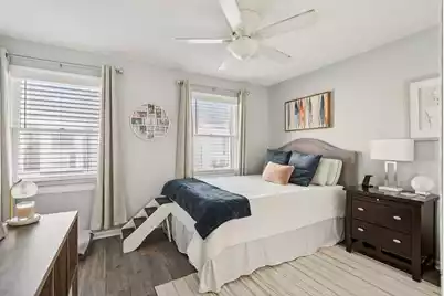24 Bee Street #Apt J, Charleston, SC 29403 - Photo 13