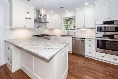 2186 Parkway Drive, Charleston, SC 29412 - Photo 9