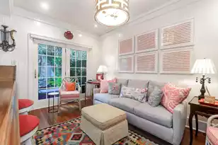 25 Anson St, Charleston, SC 29401 - Photo 9