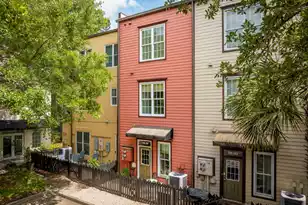 728 Shelmore Blvd S, Mount Pleasant, SC 29464 - Photo 1