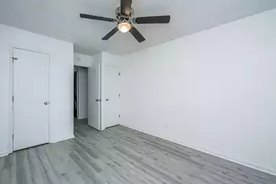 1009 Douglas Wayne Road, Summerville, SC 29486 - Photo 11