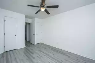 1009 Douglas Wayne Rd, Summerville, SC 29486 - Photo 11