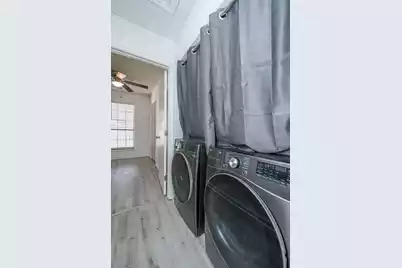 1009 Douglas Wayne Road, Summerville, SC 29486 - Photo 17