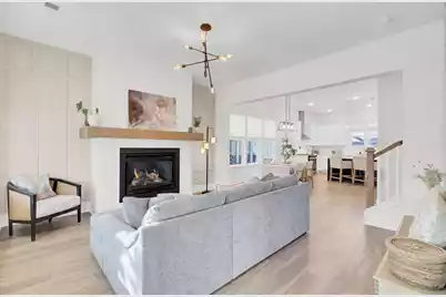 680 Blueway Avenue, Summerville, SC 29486 - Photo 9