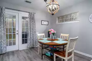 2204 Kings Gate Ln, Mount Pleasant, SC 29466 - Photo 13