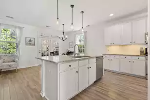 8537 Majestic St, North Charleston, SC 29420 - Photo 15