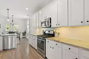 8537 Majestic St, North Charleston, SC 29420 - Photo 15