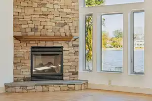 1200 Waterfront Dr, Mount Pleasant, SC 29464 - Photo 9