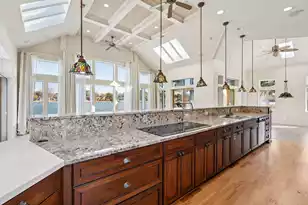 1200 Waterfront Dr, Mount Pleasant, SC 29464 - Photo 15