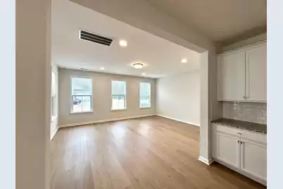 8803 Lannister Drive, North Charleston, SC 29420 - Photo 5