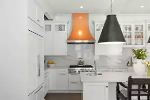 18 Logan St, Charleston, SC 29401 - Photo 25