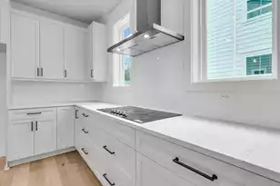 1921 Chestnut Oak Ln, Charleston, SC 29414 - Photo 11