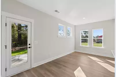 5354 Elder Avenue, North Charleston, SC 29406 - Photo 13