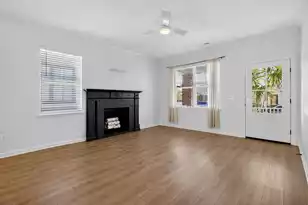 46 Poplar St, Charleston, SC 29403 - Photo 9