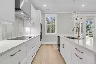 1919 Chestnut Oak Ln, Charleston, SC 29414 - Photo 9