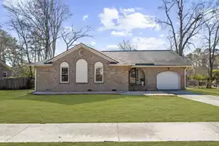 118 Bramwell Dr, Summerville, SC 29485 - Photo 1