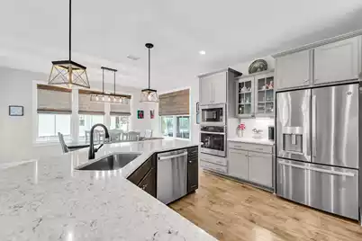 1581 Cultivation Lane, Mount Pleasant, SC 29466 - Photo 9