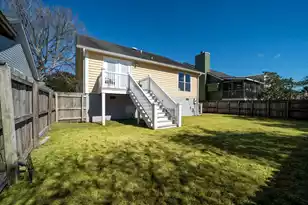 1527 Barquentine Dr, Mount Pleasant, SC 29464 - Photo 33