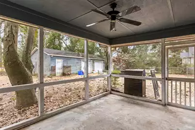 679 King Street, Mount Pleasant, SC 29464 - Photo 17