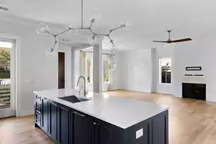 1124 Fulton Hall Ln, Mount Pleasant, SC 29466 - Photo 15