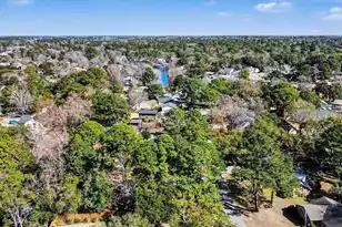 688 Pelzer Dr, Mount Pleasant, SC 29464 - Photo 9