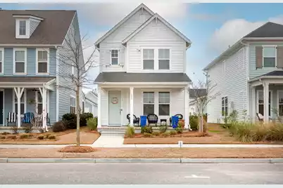 555 Blueway Avenue, Summerville, SC 29486 - Photo 1