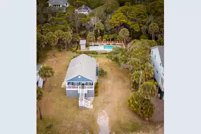 604 Ashley Avenue W, Folly Beach, SC 29439 - Photo 3