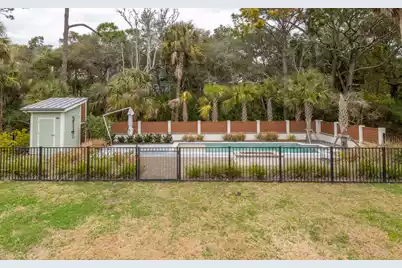 604 Ashley Avenue W, Folly Beach, SC 29439 - Photo 33