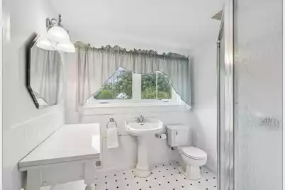 214 Doty Avenue E, Summerville, SC 29483 - Photo 37