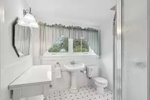 214 Doty Ave E, Summerville, SC 29483 - Photo 37