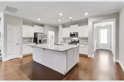 2005 Kings Gate Lane, Mount Pleasant, SC 29466 - Photo 3