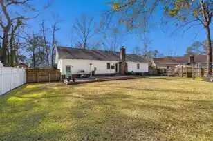 103 Carrington Ln, Summerville, SC 29485 - Photo 3