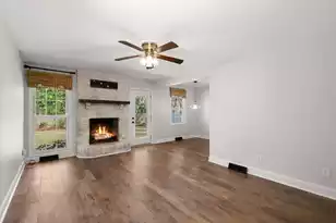 103 Carrington Ln, Summerville, SC 29485 - Photo 9