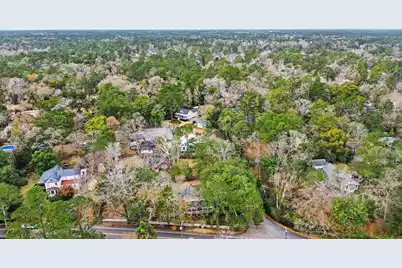 216 Carolina Avenue W, Summerville, SC 29483 - Photo 59