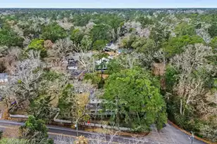 216 Carolina Ave W, Summerville, SC 29483 - Photo 61