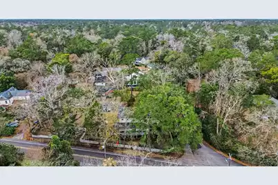 216 Carolina Avenue W, Summerville, SC 29483 - Photo 59