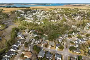 110 Revolution Dr, Mount Pleasant, SC 29464 - Photo 27