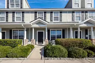 905 Hemingway Cir, Summerville, SC 29483 - Photo 1